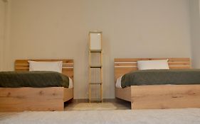 Harihara Guesthouse Near Airport